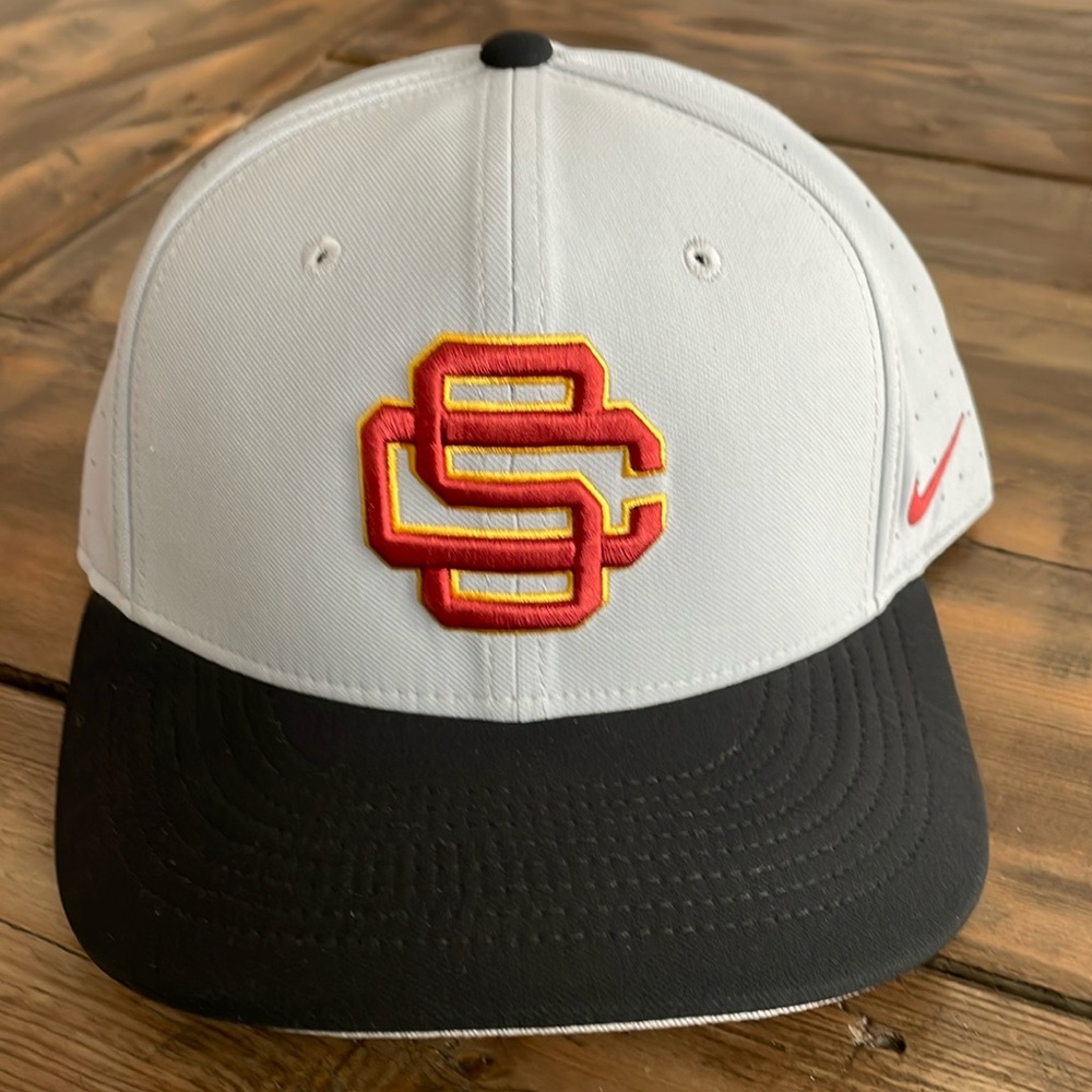 Nike USC Trojans fitted